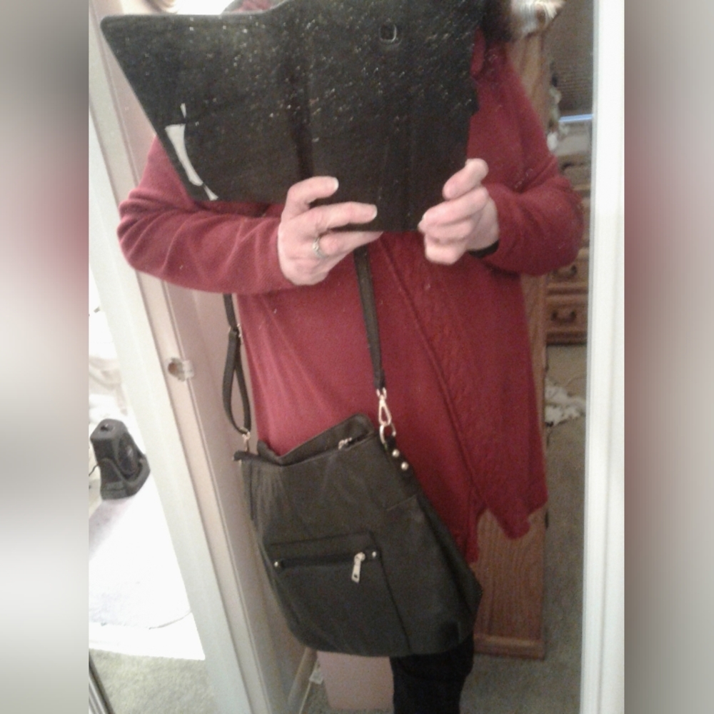 Black Hobo Bag - Picture 6 of 6